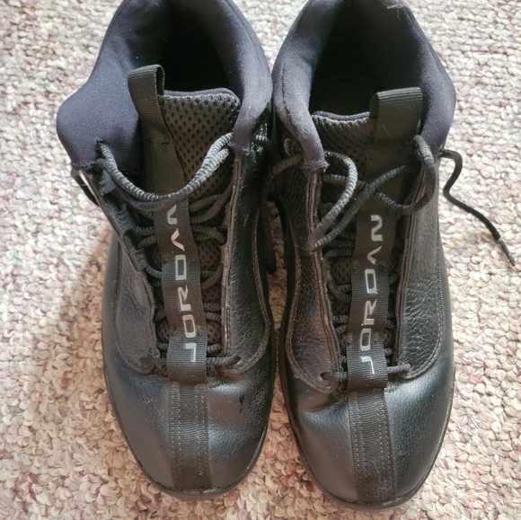 Jordan shoes - Picture 2 of 6